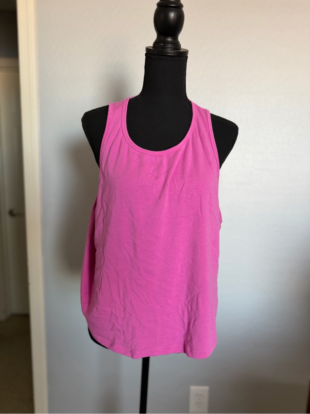 Fabletics Hot Pink Scoop Neck Tank